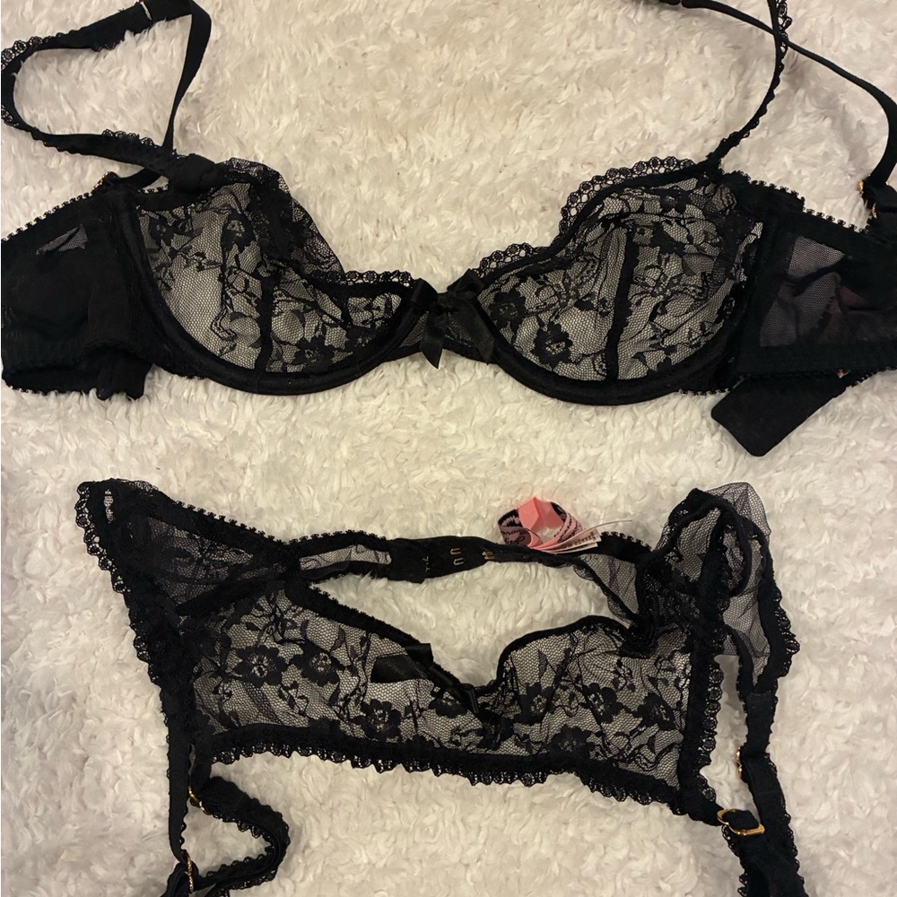 Agent Provocateur Laily Lingerie Set - Picture 2 of 6